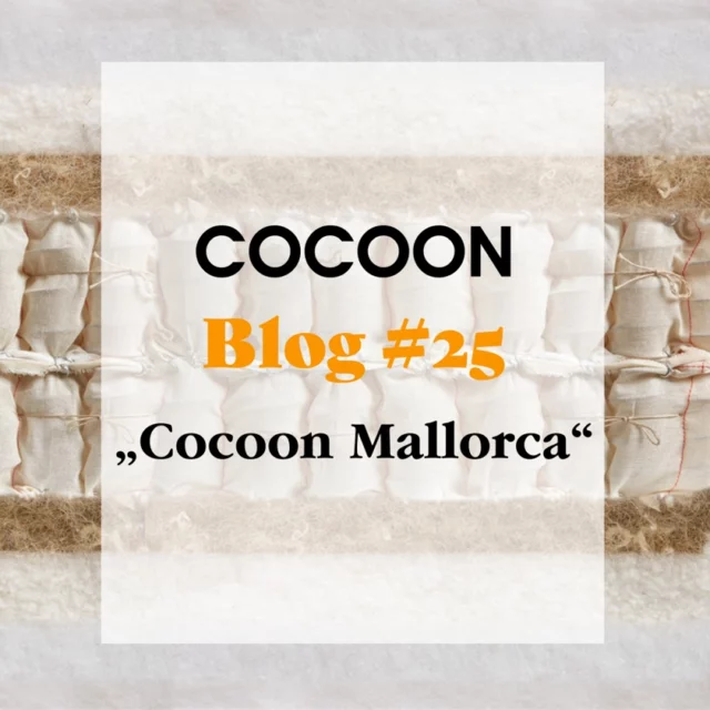 Ich bin Johannes von COCOON und freue mich heute ganz besonders, Euch von einem großen Meilenstein in unserer Unternehmensgeschichte zu berichten: Wir haben unseren ersten Flagship Store in Spanien eröffnet – und das mitten im stilvollen Mallorca Design District in Santa Ponsa.
Auf über 1.250 Quadratmetern präsentieren wir ab sofort die gesamte COCOON-Kollektion – nicht nur unsere luxuriösen Boxspringbetten, sondern auch unsere neue Polstermöbel-Kollektion sowie ausgewählte Wohnaccessoires, die das Schlafzimmer zu einem echten Rückzugsort machen. Damit sind wir nun offiziell der größte Anbieter im Premium-Bettensegment auf den Balearen.
Was unseren Standort in Santa Ponsa besonders macht? Neben der exklusiven Auswahl bieten wir auch in Spanien denselben hochwertigen Service, den unsere Kundinnen und Kunden aus Deutschland kennen: persönliche Beratung durch geschulte Schlafexperten, individuell konfigurierbare Schlafsysteme und eine Auswahl von über 100 Betten, die jederzeit kurzfristig verfügbar sind.
Das Highlight: Am 6. Juni 2025 feiern wir unser großes Grand Opening – mit Drinks, kleinen Köstlichkeiten und jeder Menge Inspiration rund ums Thema Schlafkultur. Los geht’s ab 16 Uhr, das Event endet gegen 20 Uhr. Wir freuen uns auf alle Interessierten, Stammkunden und Neugierigen, die gemeinsam mit uns diesen besonderen Tag feiern möchten.
Ihr seid auf Mallorca und möchtet vorbeikommen? Dann schaut vorbei – wir freuen uns auf Euren Besuch in Santa Ponsa.
Alles Liebe,
Johannes
